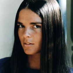 Ali MacGraw