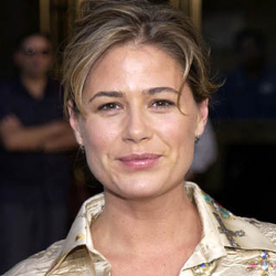 Maura Tierney