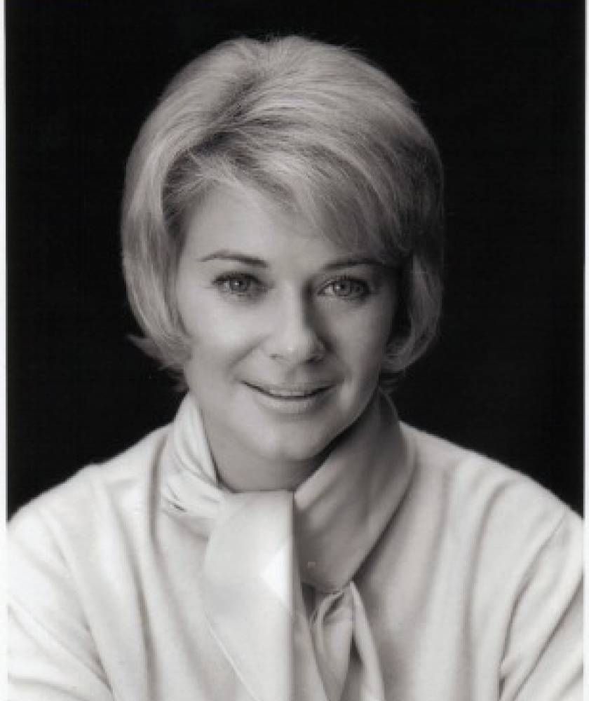 Hope Lange