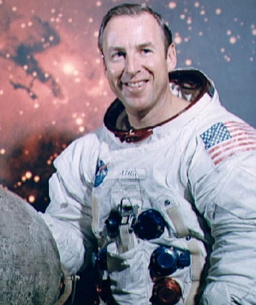 Jim Lovell