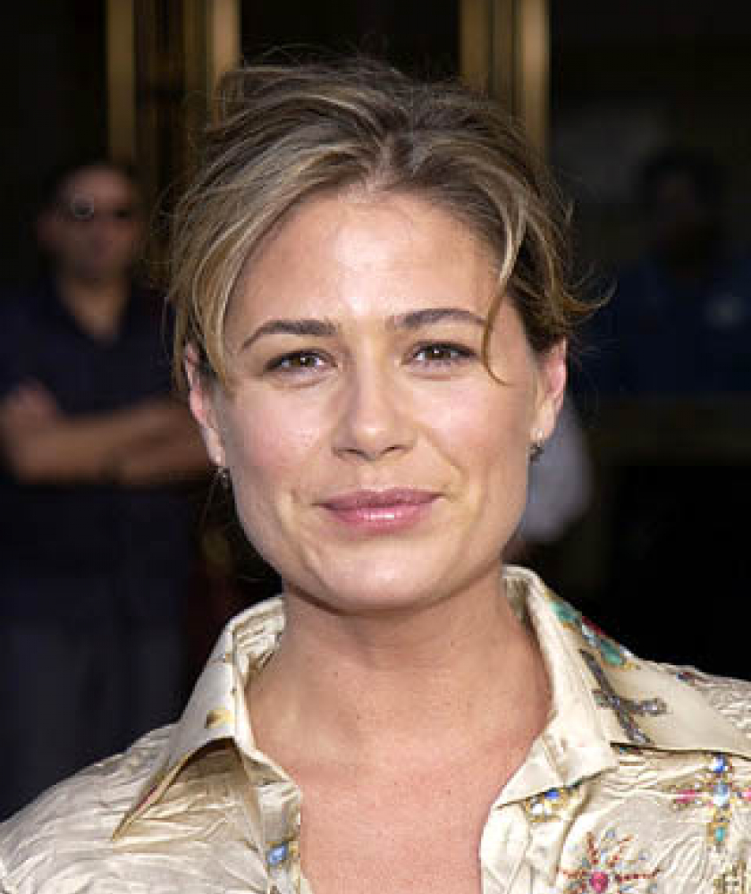 Maura Tierney
